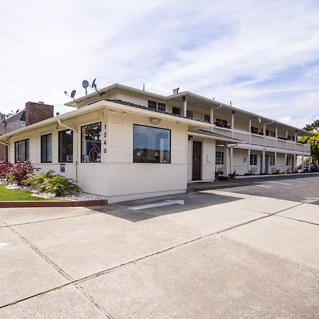 Fisherman'S Cove Inn モントレー エクステリア 写真