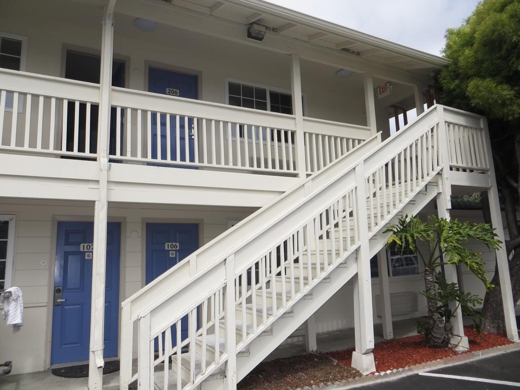 Fisherman'S Cove Inn モントレー エクステリア 写真